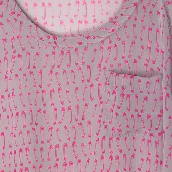 URBAN OUTFITTERS Lightweight Safety Pin Print Semi Sheer Casual Tank Top - Picture 5 of 6